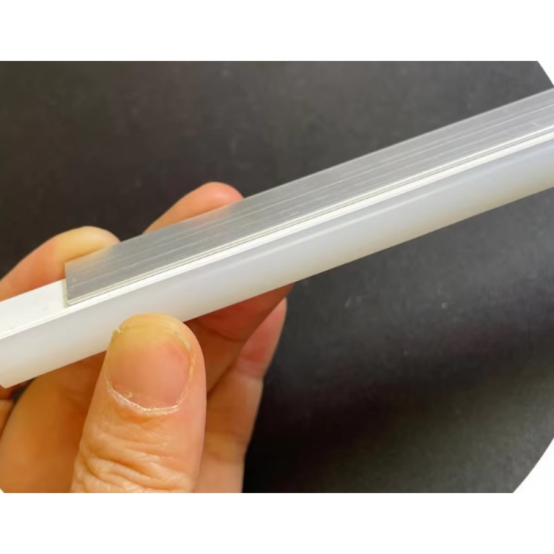 SE-SCL-126 STRAIGHT ALUMINIUM CLIPS 1M FOR SILICON 1,2*0,6CM (77-50536) SE-SCL-126 STRAIGHT ALUMINIUM CLIPS 1M FOR SILICON 1,2*0,6CM (77-50536)