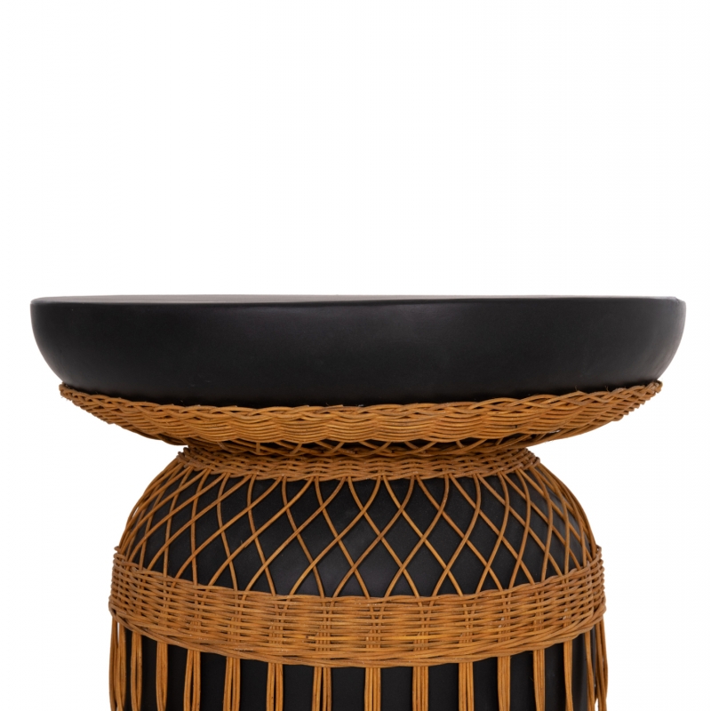 ΒΟΗΘΗΤΙΚΟ ΤΡΑΠΕΖΙ PRILEP HM18159.01 FIBER CEMENT ΜΑΥΡΟ & RATTAN--Φ60x76,5Υεκ