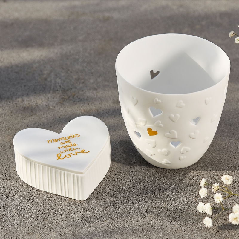 Raeder - Wedding. Πορσελάνινο Ποτηράκι Για Ρεσώ Golden Hearts Raeder - Wedding. Πορσελάνινο Ποτηράκι Για Ρεσώ Golden Hearts