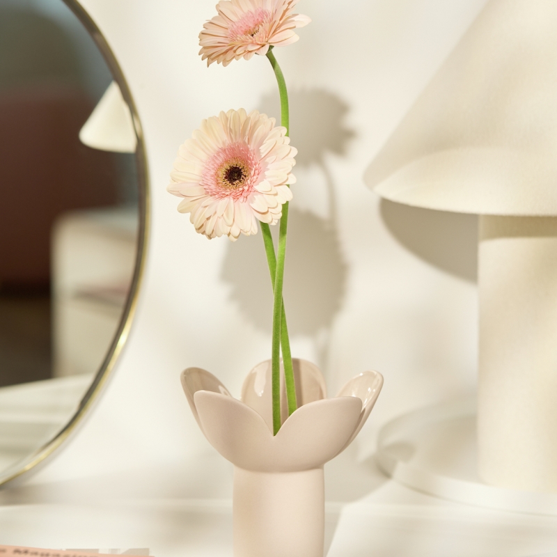 Raeder - Softone. Κεραμικό Βάζο Flower Beige Raeder - Softone. Κεραμικό Βάζο Flower Beige