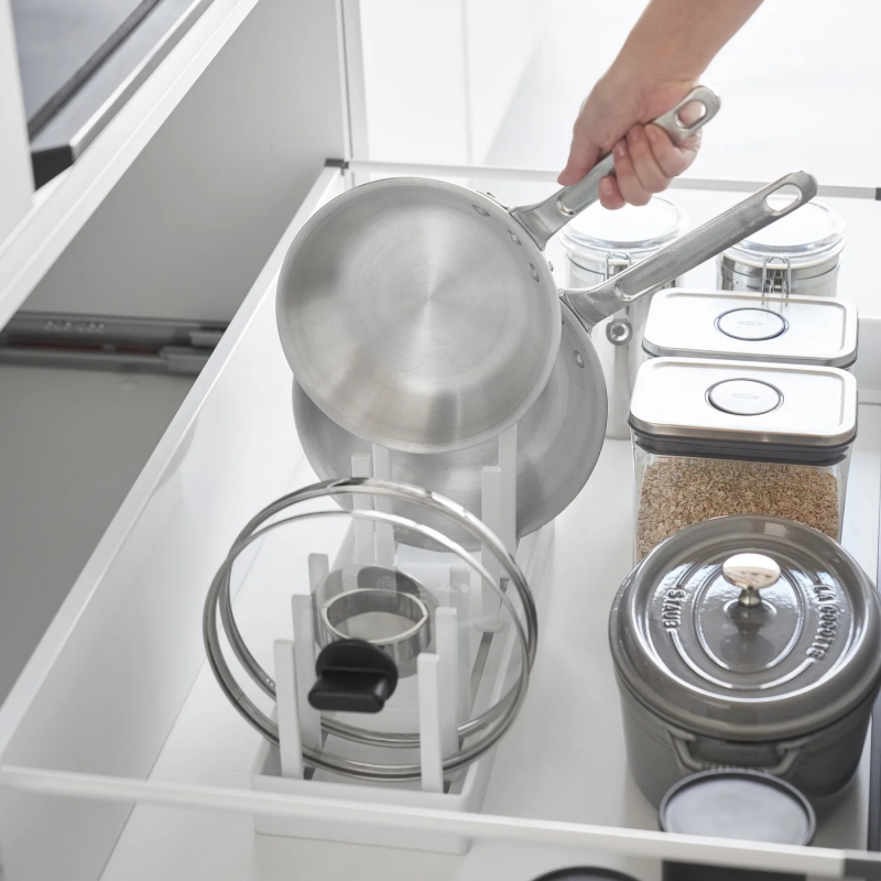 Yamazaki - Ρυθμιζόμενη Βάση Οργάνωσης Για Μαγειρικά Σκεύη Tower WH