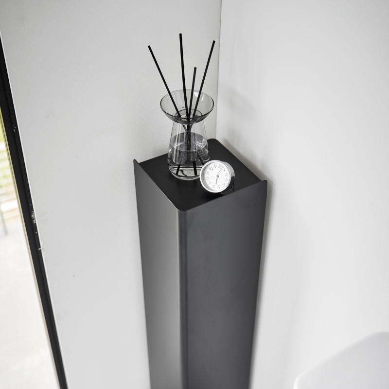 Yamazaki - Σταντ Για Χαρτί Υγείας Με Ροδάκια Slim Tower BK Yamazaki - Σταντ Για Χαρτί Υγείας Με Ροδάκια Slim Tower BK