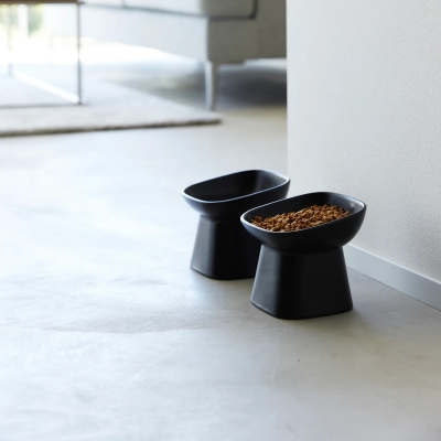 Yamazaki - Κεραμικό Μπολ Φαγητού Για Κατοικίδια Diagonal Tower BK Yamazaki - Κεραμικό Μπολ Φαγητού Για Κατοικίδια Diagonal Tower BK