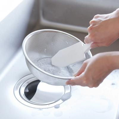 Yamazaki - Μαγνητικό Σφουγγάρι Σιλικόνης Με Λαβή WH Yamazaki - Μαγνητικό Σφουγγάρι Σιλικόνης Με Λαβή WH