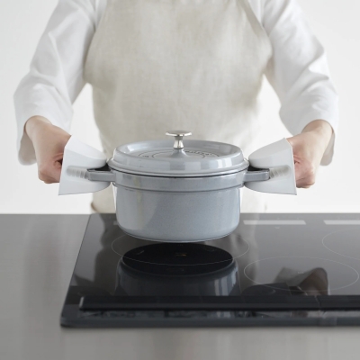 Yamazaki - Μαγνητικά Πιαστράκια Σιλικόνης Σετ 2 WH Yamazaki - Μαγνητικά Πιαστράκια Σιλικόνης Σετ 2 WH