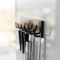 Yamazaki - Tower. Επιτοίχια Κρεμάστρα Για Εργαλεία Κουζίνας 6 Θέσεων BK Yamazaki - Tower. Επιτοίχια Κρεμάστρα Για Εργαλεία Κουζίνας 6 Θέσεων BK