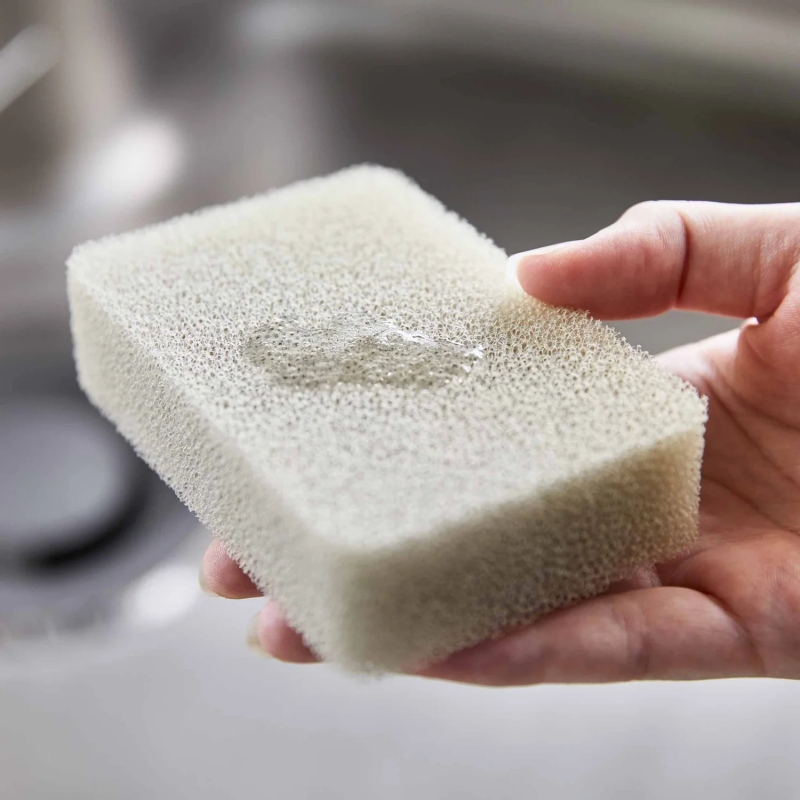 Yamazaki - Tower. Επιτοίχια Αντλία Για Σαπούνι Push BK