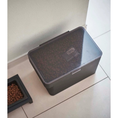 Yamazaki - Δοχείο Αποθήκευσης Φαγητού Για Κατοικίδια Με Δοσομετρητή BK 3,5kg Yamazaki - Δοχείο Αποθήκευσης Φαγητού Για Κατοικίδια Με Δοσομετρητή BK 3,5kg