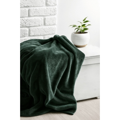 Κουβέρτα μονή πράσινη βελουτέ από 100% polyester 150x220εκ. Κουβέρτα μονή πράσινη βελουτέ από 100% polyester 150x220εκ.