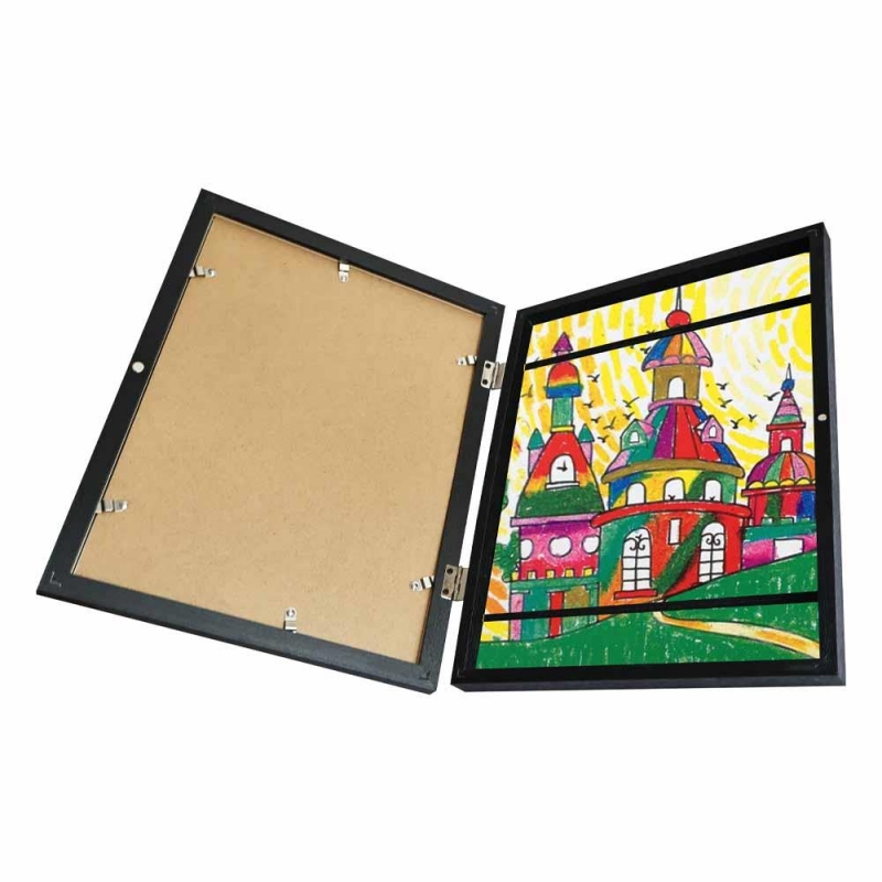 Κορνίζα για παιδικές ζωγραφιές Α4 με χώρο αποθήκευσης, μαύρη Υ30×21εκ.