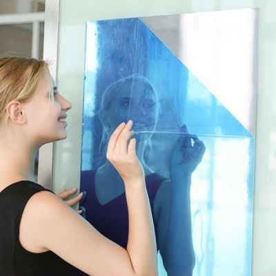 Αυτοκόλλητος καθρέφτης σε ρολό 100x200εκ. Αυτοκόλλητος καθρέφτης σε ρολό 100x200εκ.