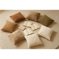 Μαξιλάρι διακοσμητικό ανάγλυφη υφή λευκό 45x45εκ. Μαξιλάρι διακοσμητικό ανάγλυφη υφή λευκό 45x45εκ.