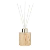 Αρωματικό χώρου diffuser Χριστουγεννιάτικο Amber Wood 100ml. Αρωματικό χώρου diffuser Χριστουγεννιάτικο Amber Wood 100ml.