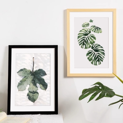 Κορνίζα τοίχου ξύλινη μαύρη με ακρυλικό τζάμι Υ50x70εκ.