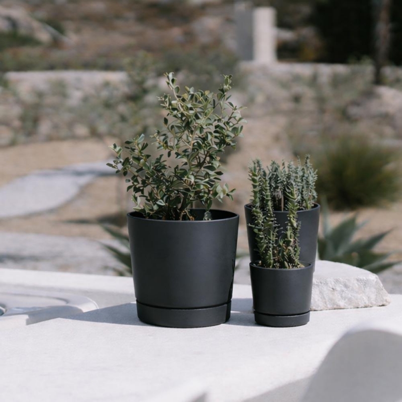 Γλάστρα Tubo ανθρακί Y17,5xΦ17,8εκ. Γλάστρα Tubo ανθρακί Y17,5xΦ17,8εκ.