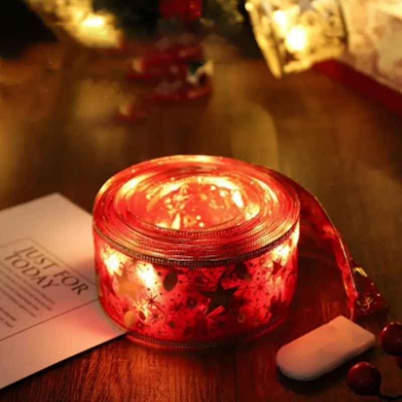 Φωτιζόμενη γιρλάντα χριστουγεννιάτικη κόκκινη 5εκ. x 3μ. Φωτιζόμενη γιρλάντα χριστουγεννιάτικη κόκκινη 5εκ. x 3μ.