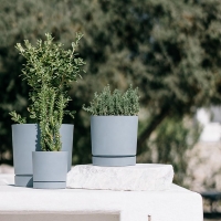 Γλάστρα Tubo μικρή γκρι Y10,9xΦ10,8εκ. Γλάστρα Tubo μικρή γκρι Y10,9xΦ10,8εκ.