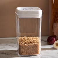 Δοχείο τροφίμων 1700ml 10,8x10,8xY22,6εκ. Δοχείο τροφίμων 1700ml 10,8x10,8xY22,6εκ.