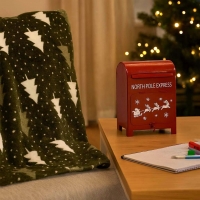 Χριστουγεννιάτικο γραμματοκιβώτιο Santa μεταλλικό κόκκινο Υ23x15x11,5εκ.