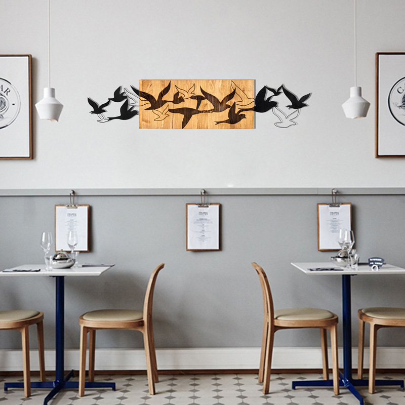 Διακοσμητικό τοίχου Excore pakoworld ξύλο πεύκου σε φυσική απόχρωση με μαύρο μέταλλο 111x3x25εκ