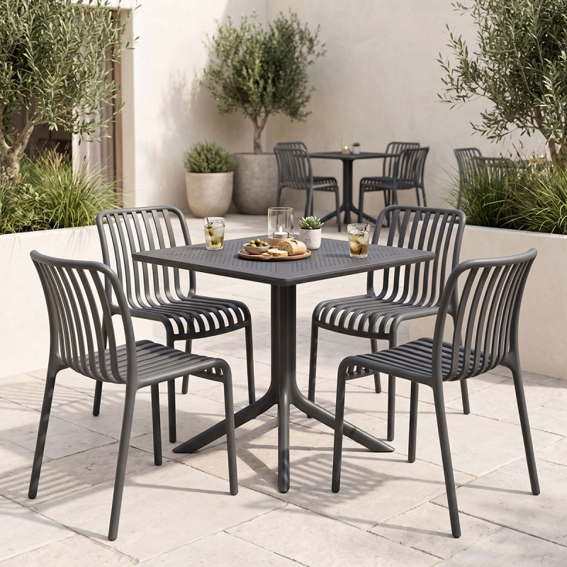 Τραπεζαρία Zoi Groovy pakoworld σετ 5τεμ ανθρακί PP 80x80x74εκ Τραπεζαρία Zoi Groovy pakoworld σετ 5τεμ ανθρακί PP 80x80x74εκ