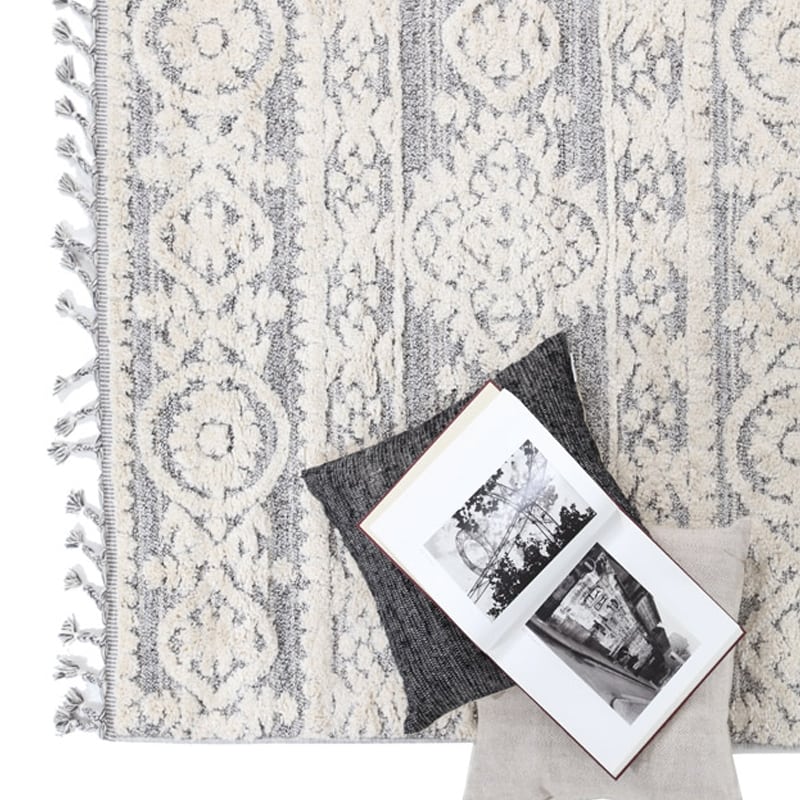 Xαλί La Casa 9925Α White L. Grey Royal Carpet 200x250cm Xαλί La Casa 9925Α White L. Grey Royal Carpet 200x250cm